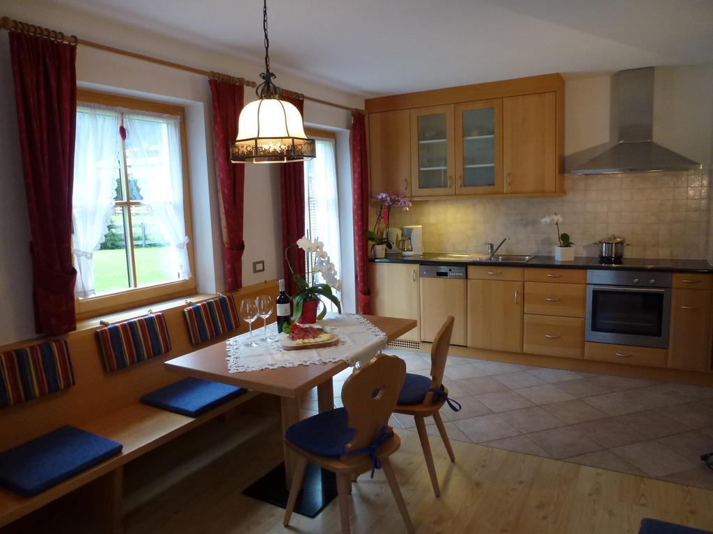 Cedepuent De Sot Apartment Selva di Val Gardena Room photo