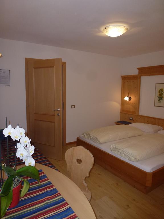 Cedepuent De Sot Apartment Selva di Val Gardena Room photo